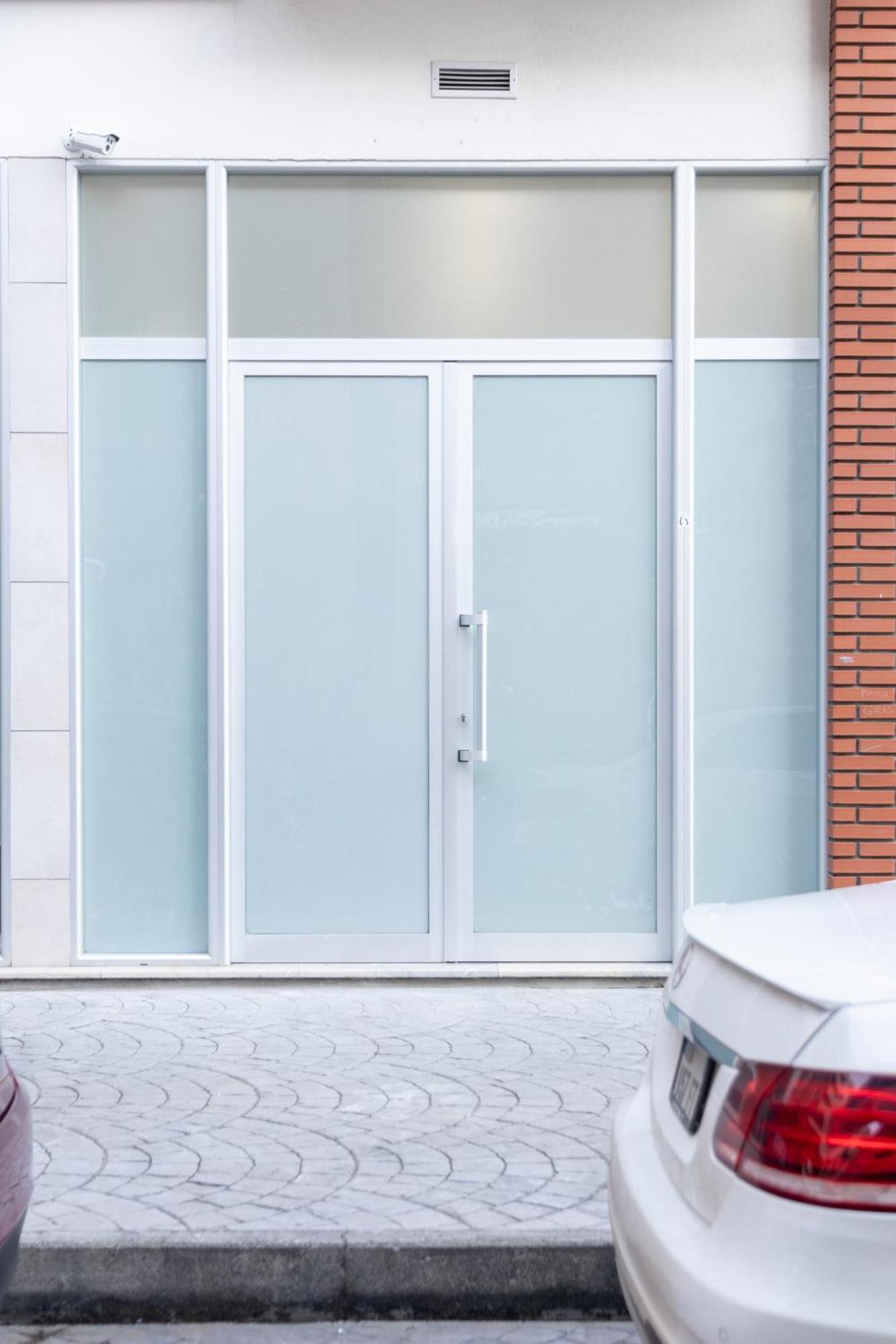 Free Parking Sudio Tirana Apartment Exterior photo